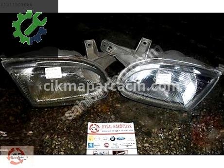 Hyundai Accent Sağ Ön Far çıkma parça