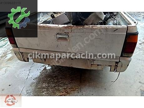 Mazda E-2200 Bagaj Kapağı çıkma parça
