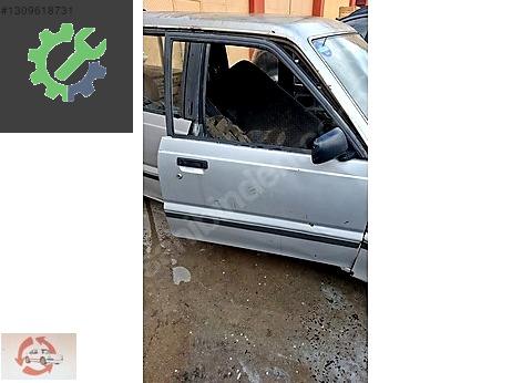 Ford Tourneo Sağ Ön Kapı çıkma parça