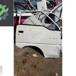 HYUNDAİ H100 L300 SAĞ ÖN KAPI