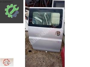 HYUNDAİ STAREX SAĞ SÜRGÜLÜ KAPI