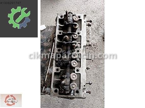 Renault 9 Silindir Kapak çıkma parça