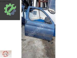 PEUGEOT PARTNER SAĞ ÖN KAPI