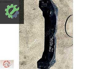 MERCEDES ML400-320 ÖN PANEL ÜST SACI