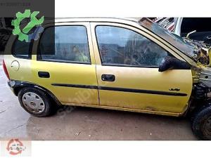 OPEL CORSA B HATASIZ SAĞ ÖN VE ARKA KAPI