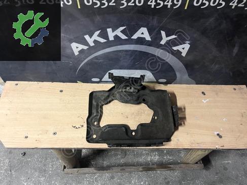Opel Vectra Ara Bölme Sacı çıkma parça