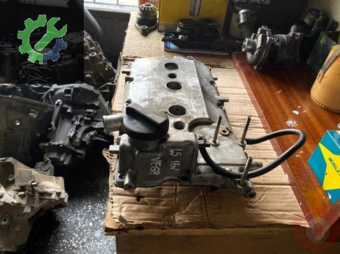 Lada Vega Külbütör Kapağı 2112-1003264 çıkma parça
