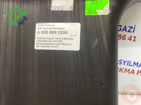 Mercedes-Benz Vito Silecek Suyu Deposu A0008690200 çıkma parça