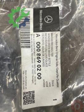 Mercedes-Benz Vito Silecek Suyu Deposu A0008690200 çıkma parça