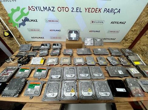 Mercedes-Benz Vito Far Beyni 5DV009610-00 çıkma parça