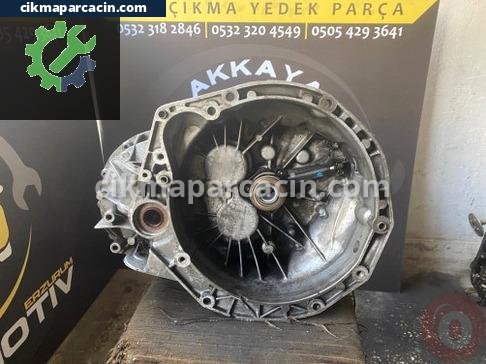 Opel Vivaro Şanzıman Komple çıkma parça