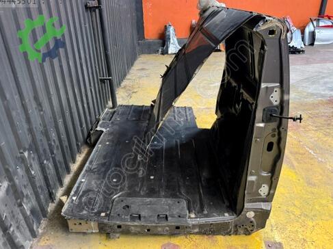 Fiat Scudo Sağ Arka Çamurluk çıkma parça