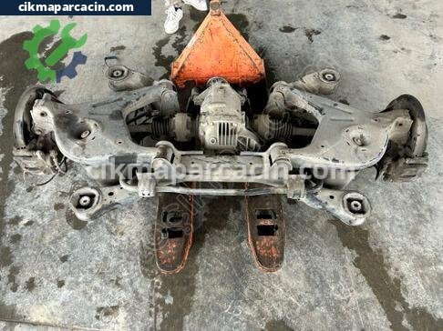 Land Rover Range Rover Defransiyel çıkma parça