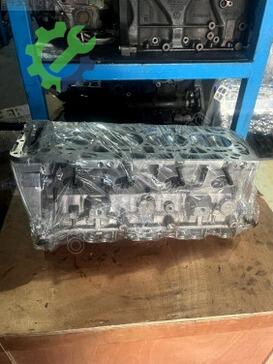 Volkswagen Golf Motor Kapağı çıkma parça