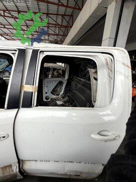 Volkswagen Amarok Sol Arka Kapı çıkma parça