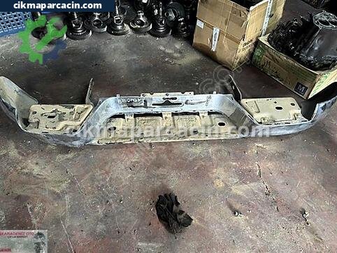 Volkswagen Amarok Arka Tampon çıkma parça