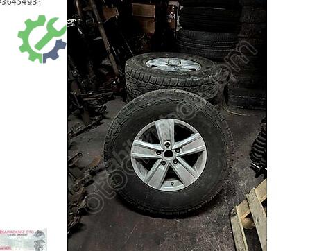Volkswagen Amarok Arka Dingil çıkma parça