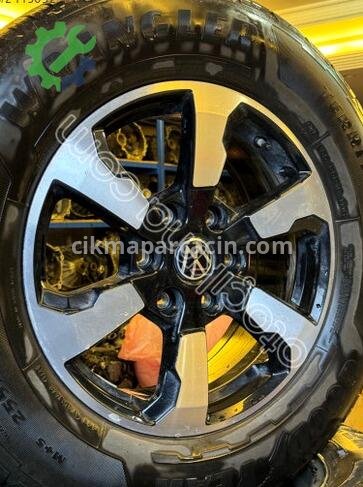 Volkswagen Amarok Çelik Jant çıkma parça