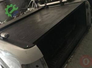 Volkswagen Amarok Kasası beyaz hatasız orjinal çıkma