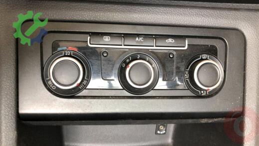 Volkswagen Amarok Klima Kontrol Paneli çıkma parça