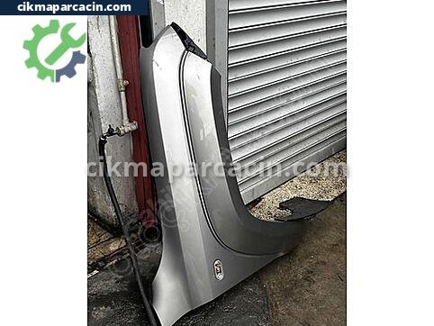 Volkswagen Amarok Ön Çamurluk çıkma parça