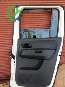 Volkswagen Amarok Sağ arka kapı döşemesi orjinal çıkma