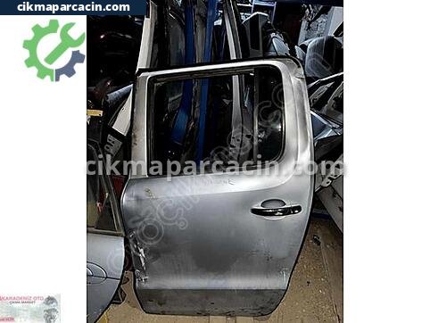 Volkswagen Amarok Kapı çıkma parça