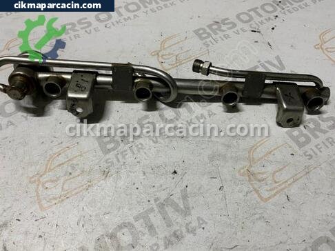 Audi A4 Enjektör Kütüğü çıkma parça
