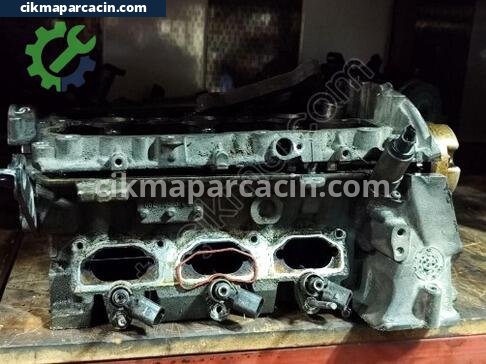 Volkswagen Passat Silindir Kapağı çıkma parça