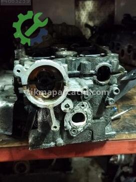 Volkswagen Passat Silindir Kapağı 06E107374B çıkma parça