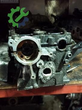 Volkswagen Passat Silindir Kapağı 06E107374B çıkma parça