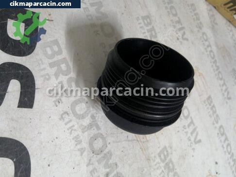 Volkswagen Golf Yağ Filtresi çıkma parça