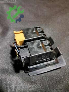 Volkswagen Beetle Cam Düğmesi 1C0959855 çıkma parça