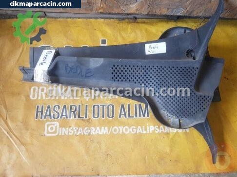 Volkswagen Beetle Ön Cam Izgarası çıkma parça