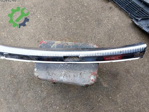 Volkswagen Bora İç Plastik çıkma parça
