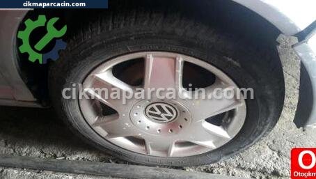 Volkswagen Bora Çelik Jant çıkma parça