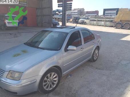 Volkswagen Bora Orta Konsol çıkma parça