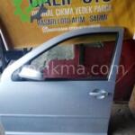 Volkswagen Bora Golf 4 Sol ön kapı lacivert hatasız orjinal