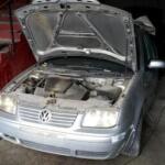 Volkswagen Bora kaput menteşesi orjinal çıkma