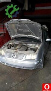 Volkswagen Bora kaput menteşesi orjinal çıkma