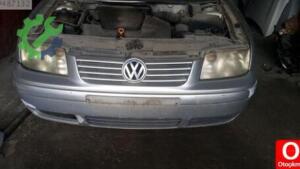 Volkswagen Bora ön panjur orjinal çıkma