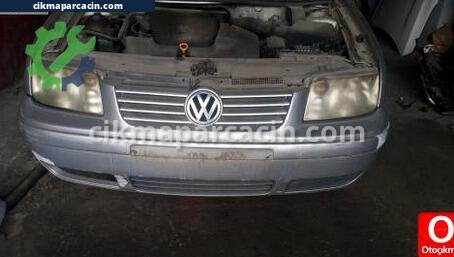 Volkswagen Bora Ön Panjur çıkma parça