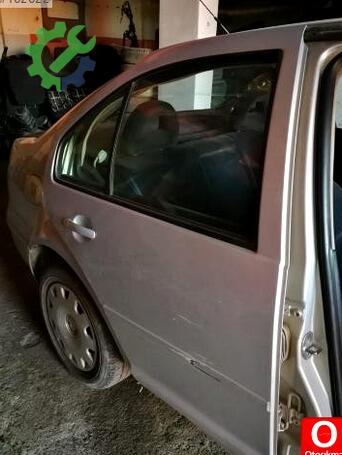 Volkswagen Bora Sağ Arka Kapı çıkma parça
