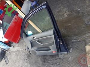 Volkswagen Bora Sağ Ön Kapı Camı Hatasız Orjinal Çıkma