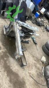 Volkswagen bora sağ ön şasi orijinal