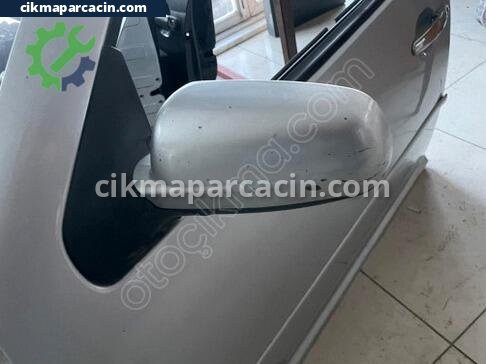 Volkswagen Bora Ayna çıkma parça