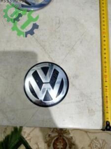 Volkswagen Bora Transporter T5 vs. Uyumlu jant kapağı arması