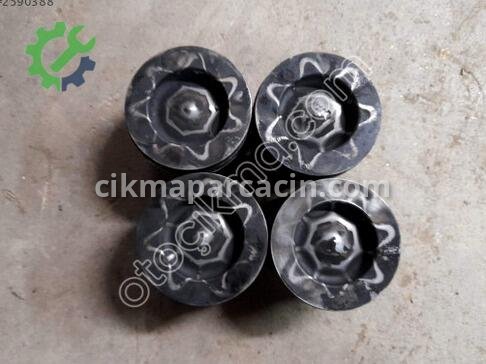 Volkswagen Caddy Piston çıkma parça