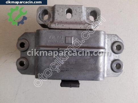 Volkswagen Caddy Motor Takozu çıkma parça