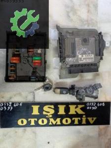 VOLKSWAGEN CADDY 1.9 BEYİN SETİ ÇIKMA ORJİNAL 03G906021AQ